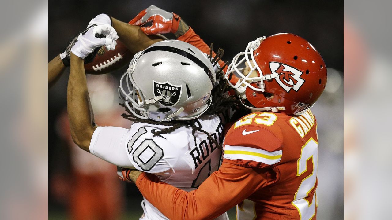 14,949 Raiders Vs Chiefs Photos & High Res Pictures - Getty Images