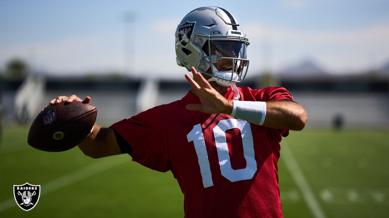 Raiders news: Jimmy Garoppolo is questionable to play against Chargers -  Silver And Black Pride