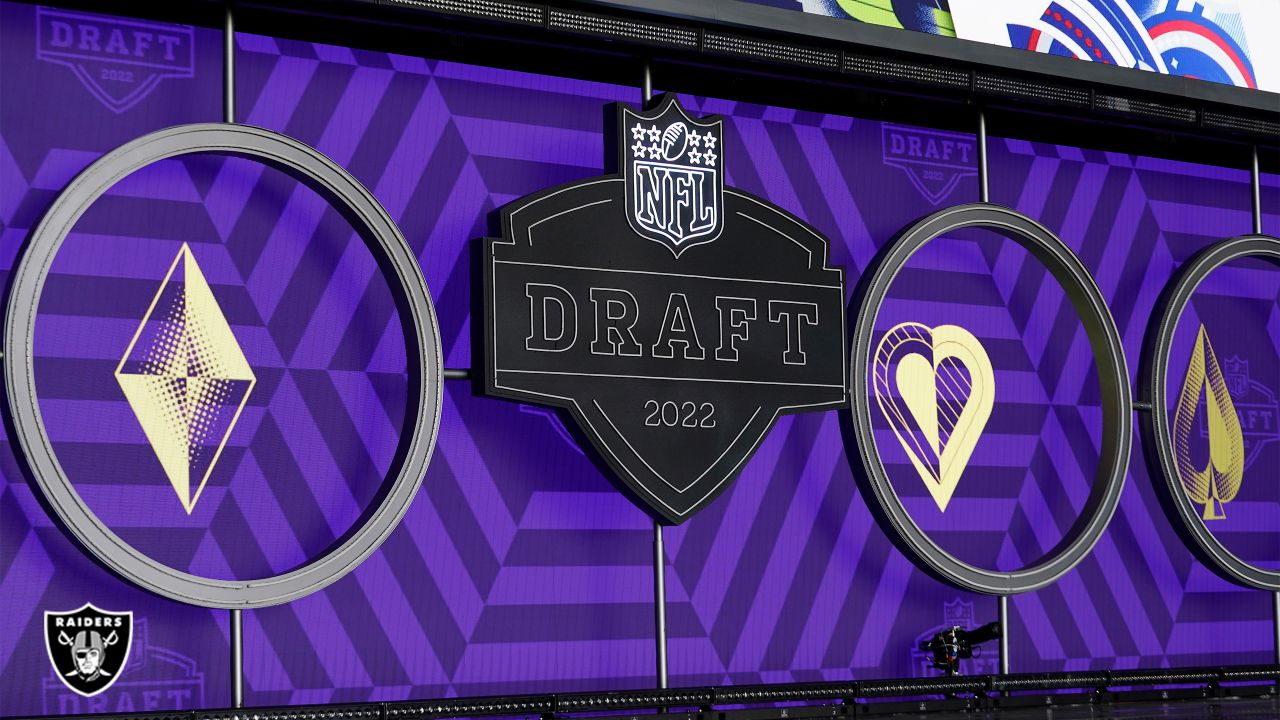 2022 NFL draft Day 2 photos: Raider Nation and Strip headliners