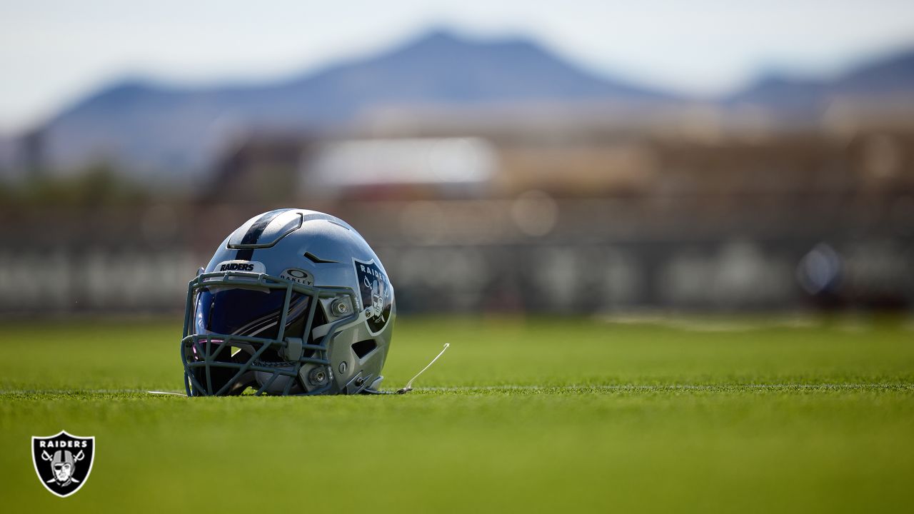 Closeness of Las Vegas Raiders' defense translating to the field - Sports  Illustrated Las Vegas Raiders News, Analysis and More