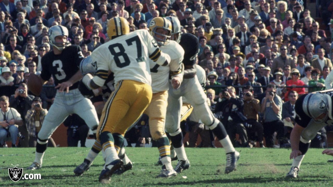 Through The Years: Raiders vs. Packers