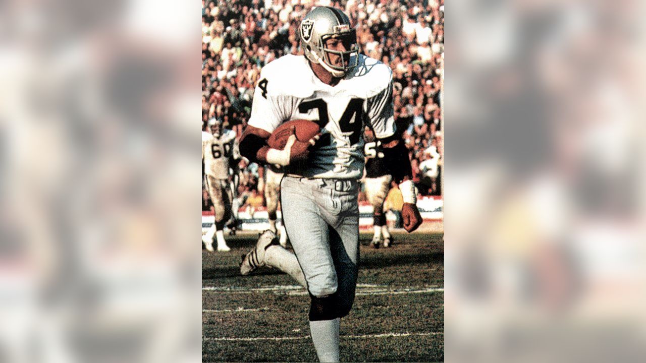 Fast Facts: Raiders Beat Vikings In Super Bowl XI