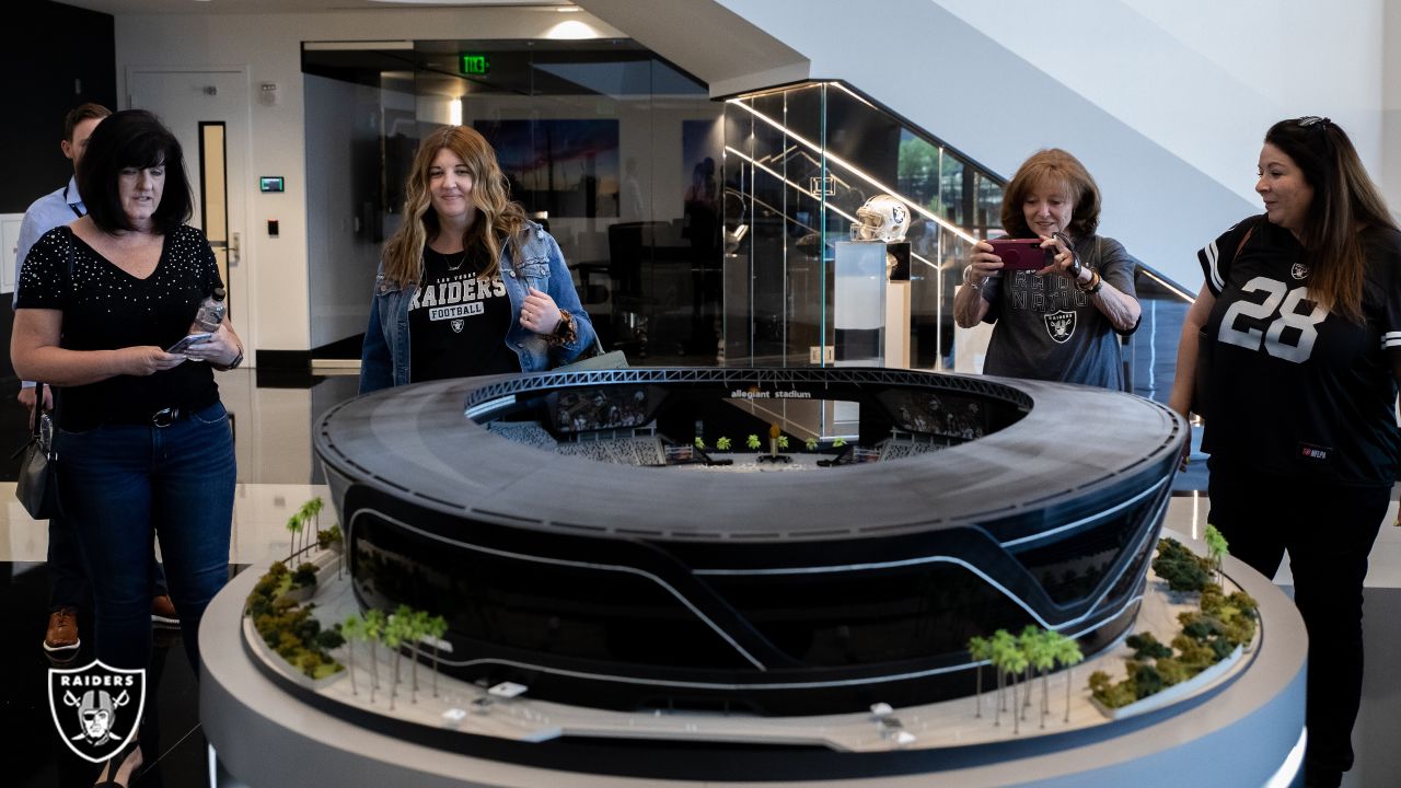 Las Vegas Raiders surprise elementary school principal with Super Bowl  tickets