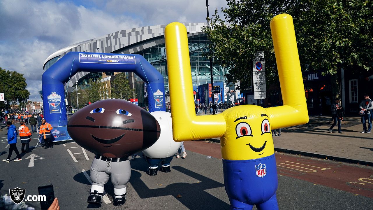 All access: Tour the NFL London Games' retractable pitch for Bears vs.  Raiders