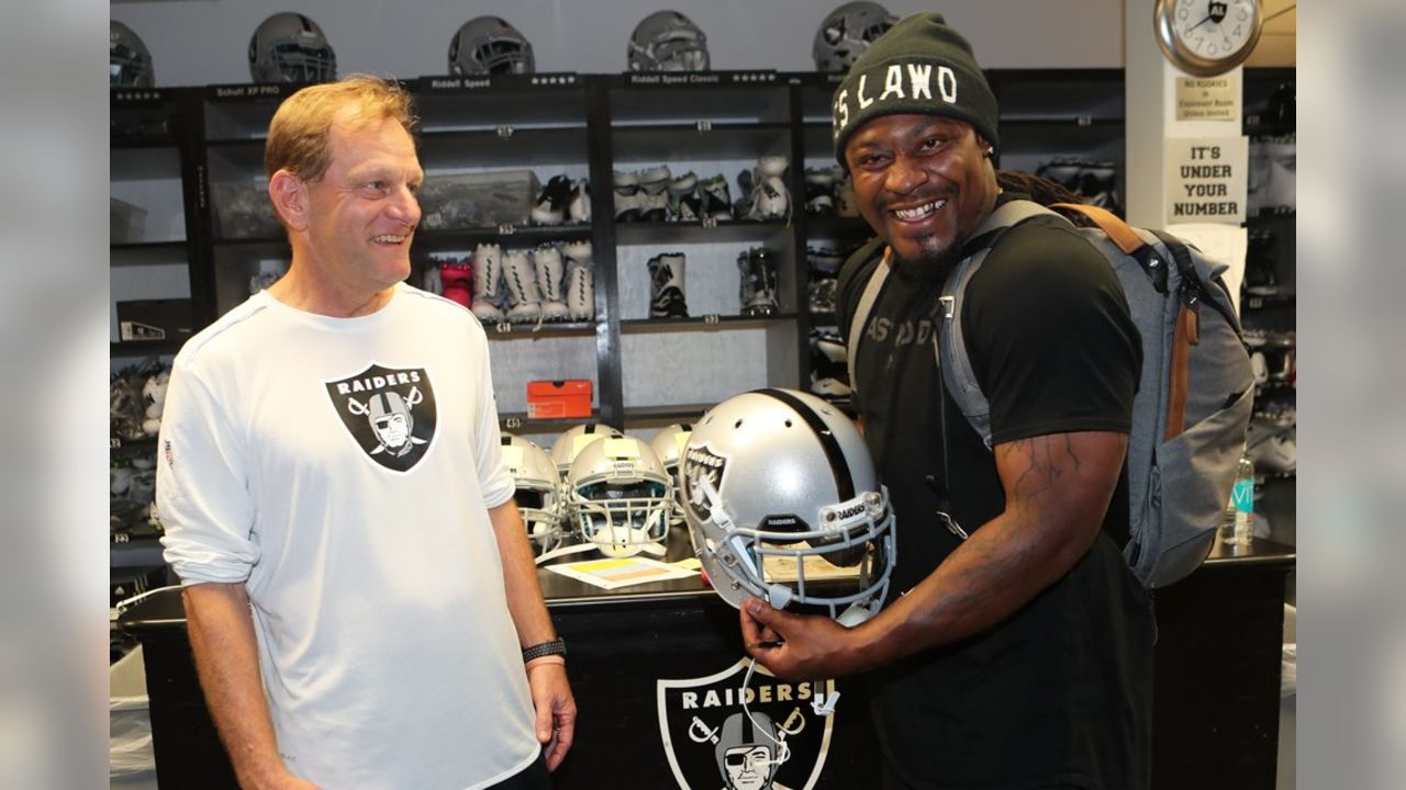 Marshawn Lynch to wear Raiders legendary number 24 - Silver And Black Pride