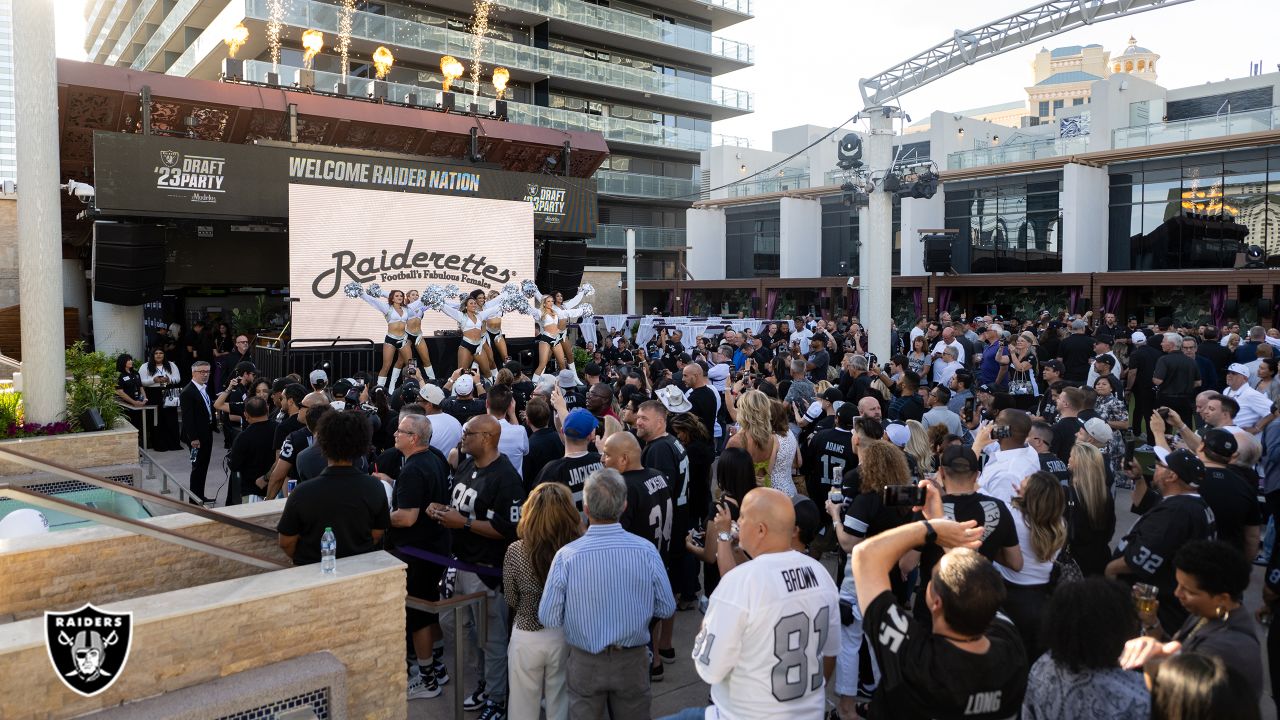 NFL Draft: Raiders host fans at Allegiant Stadium for party, NFL Draft