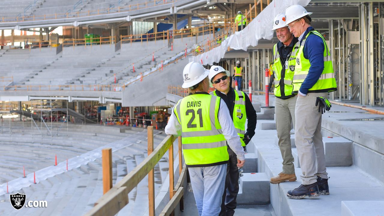 Roger Goodell tours Allegiant Stadium and views the Las Vegas Strip