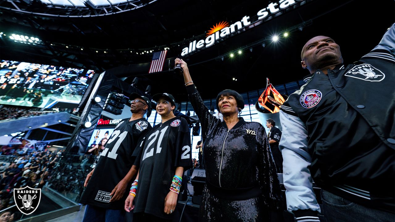 Raiders invade Canton as Branch, Seymour are inducted - Las Vegas