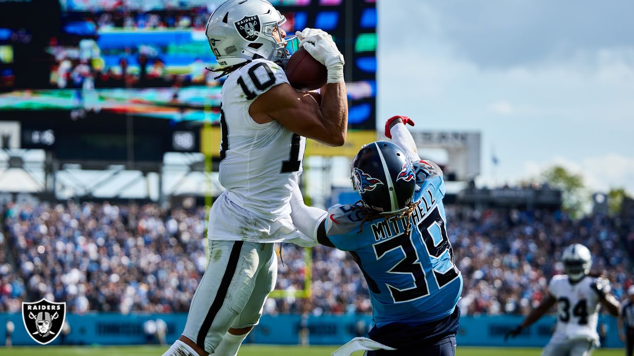 Las Vegas Raiders wide receiver Mack Hollins runs for a touchdown