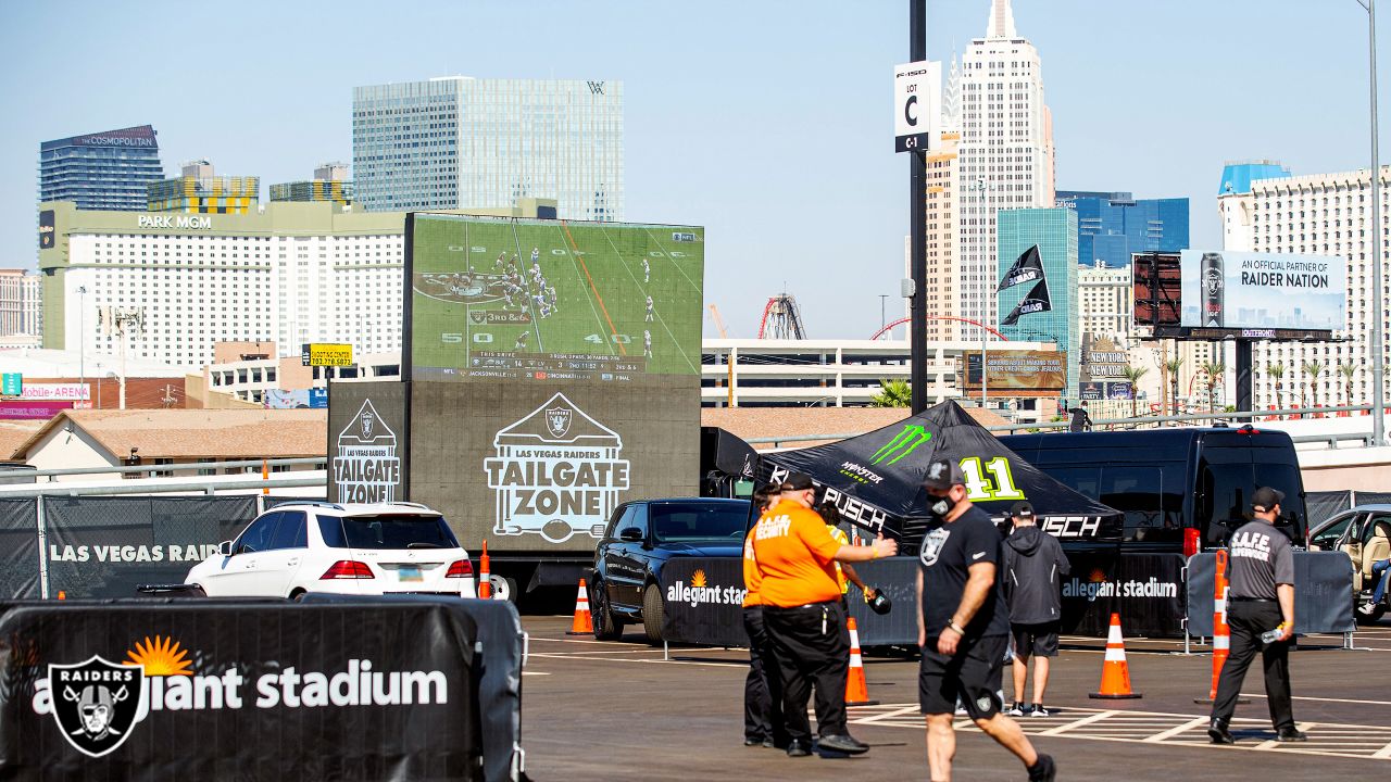 Tailgreeter - Buffalo Red Zone: Las Vegas Raiders at Buffalo Bills