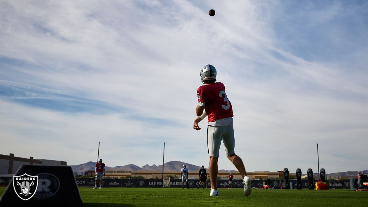 How to watch, Raiders vs. Vikings: Game time, TV schedule, streaming -  Silver And Black Pride