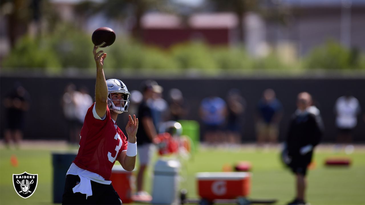 2022 Position Breakdown: Derek Carr leads the way again at quarterback