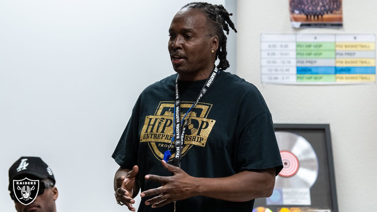 Photos: Raiders talk life, music and pop culture with hip hop students