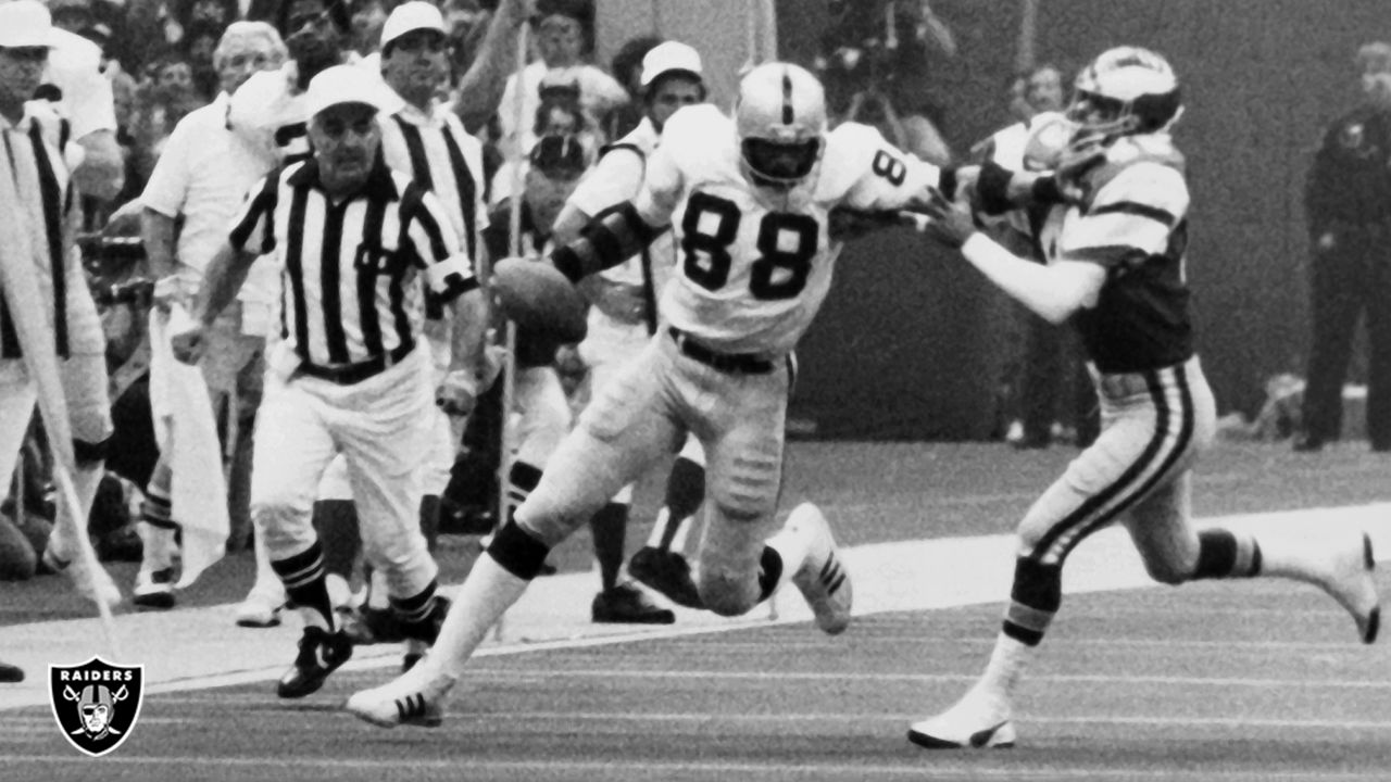 Friday Flashback: Eagles run all over Giants in 20-3 win in 1978