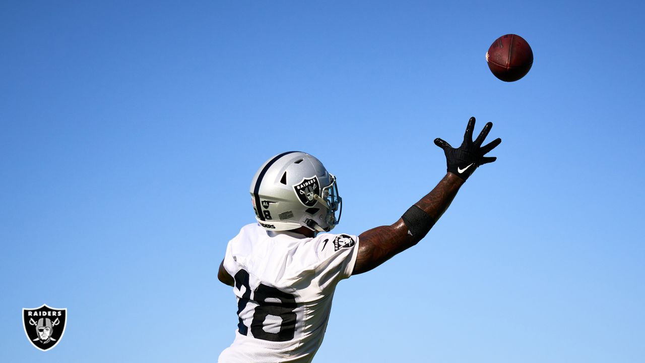 New Raiders RB1? Zamir White is embracing role in Josh Jacobs' absence -  ESPN - Las Vegas Raiders Blog- ESPN