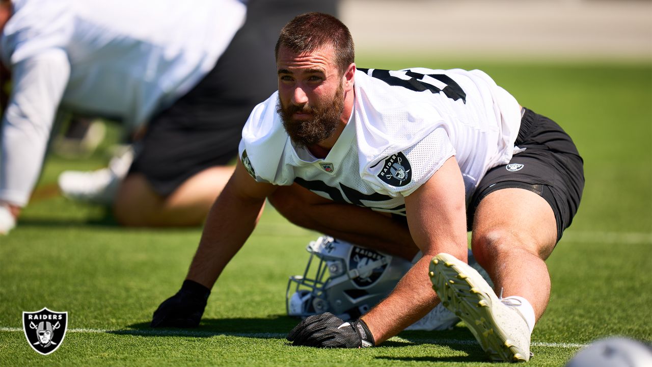 Raiders preseason: Tight end Cole Fotheringham opens eyes - Silver