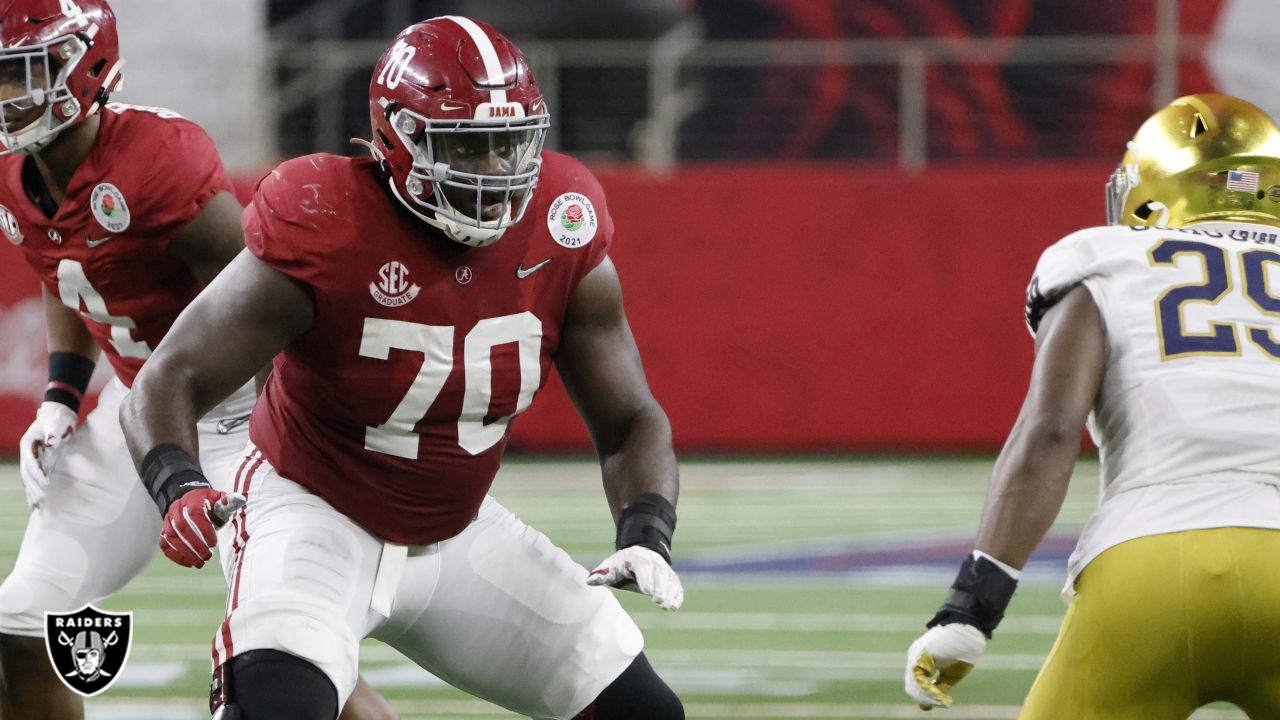 Raiders select Alabama offensive lineman Alex Leatherwood with