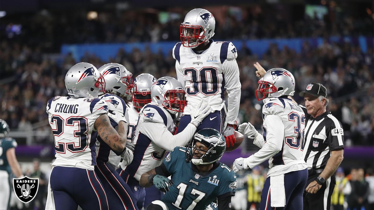 Las Vegas Raiders safety Duron Harmon (30) runs during an NFL