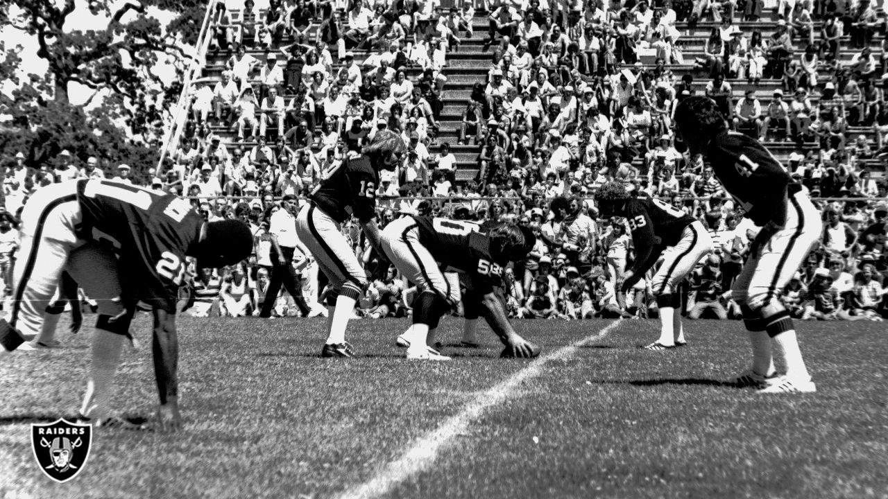 Just grin, baby: Classic Raiders training camp photos, 1960-2015