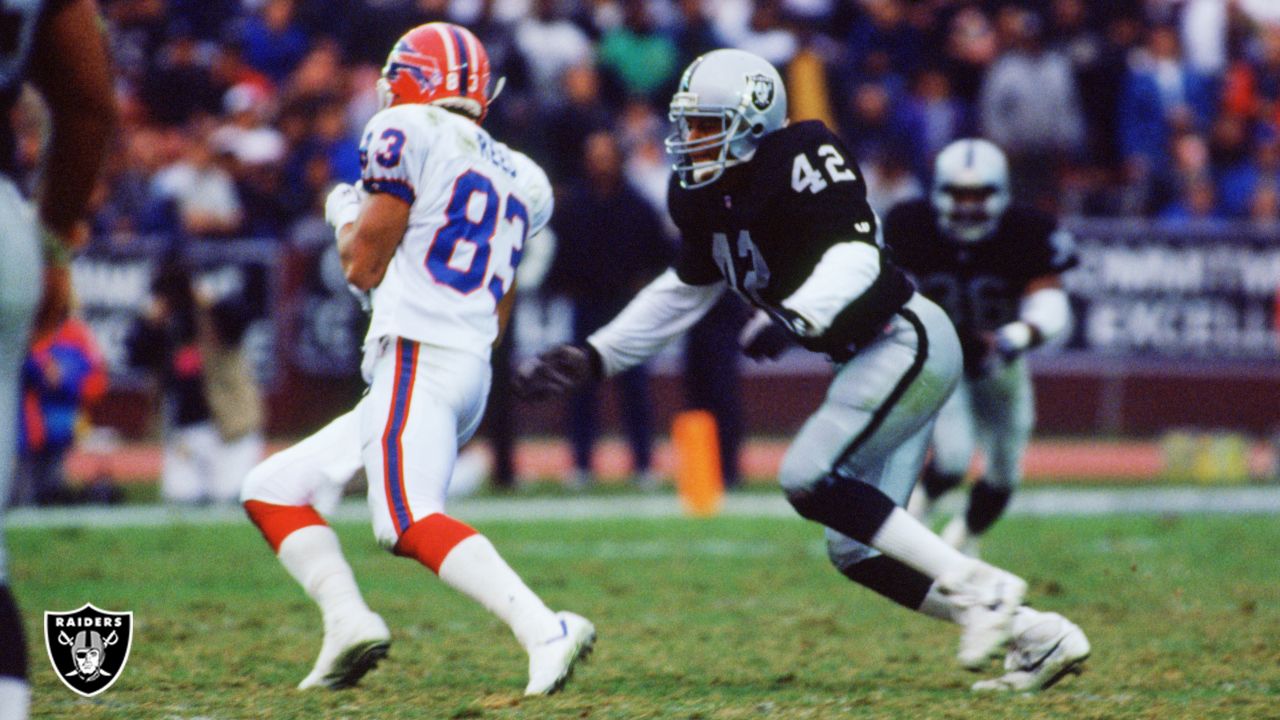 Ronnie Lott leading the charge to keep Raiders in Oakland