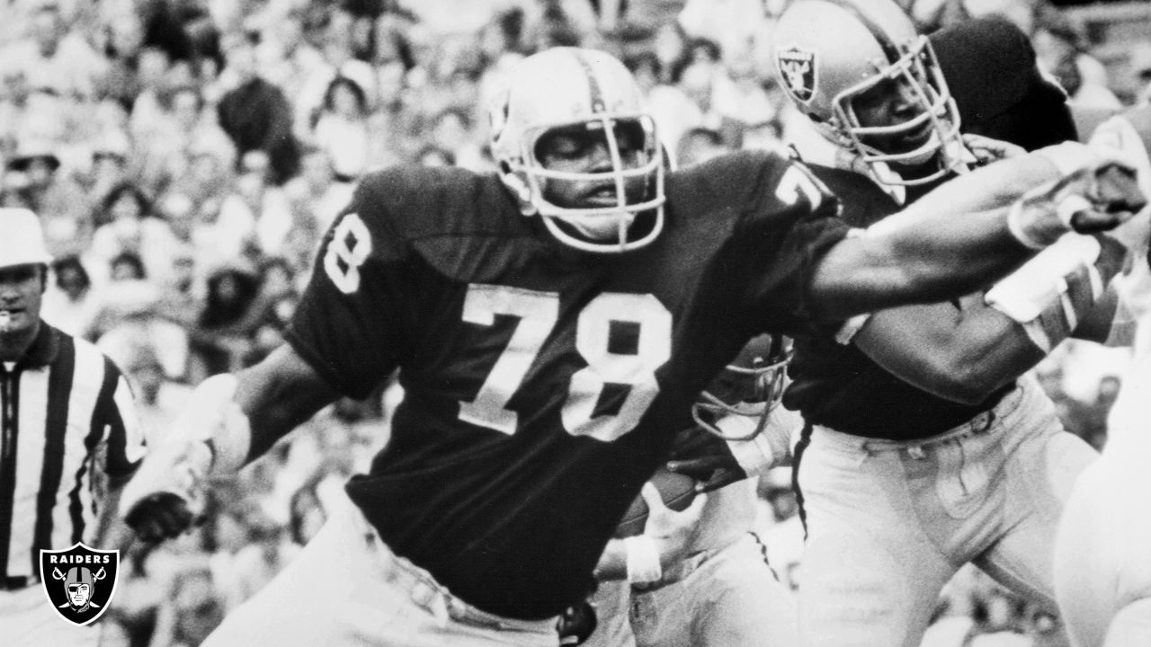 On This Date in Raiders History: Art Shell inducted into the Hall