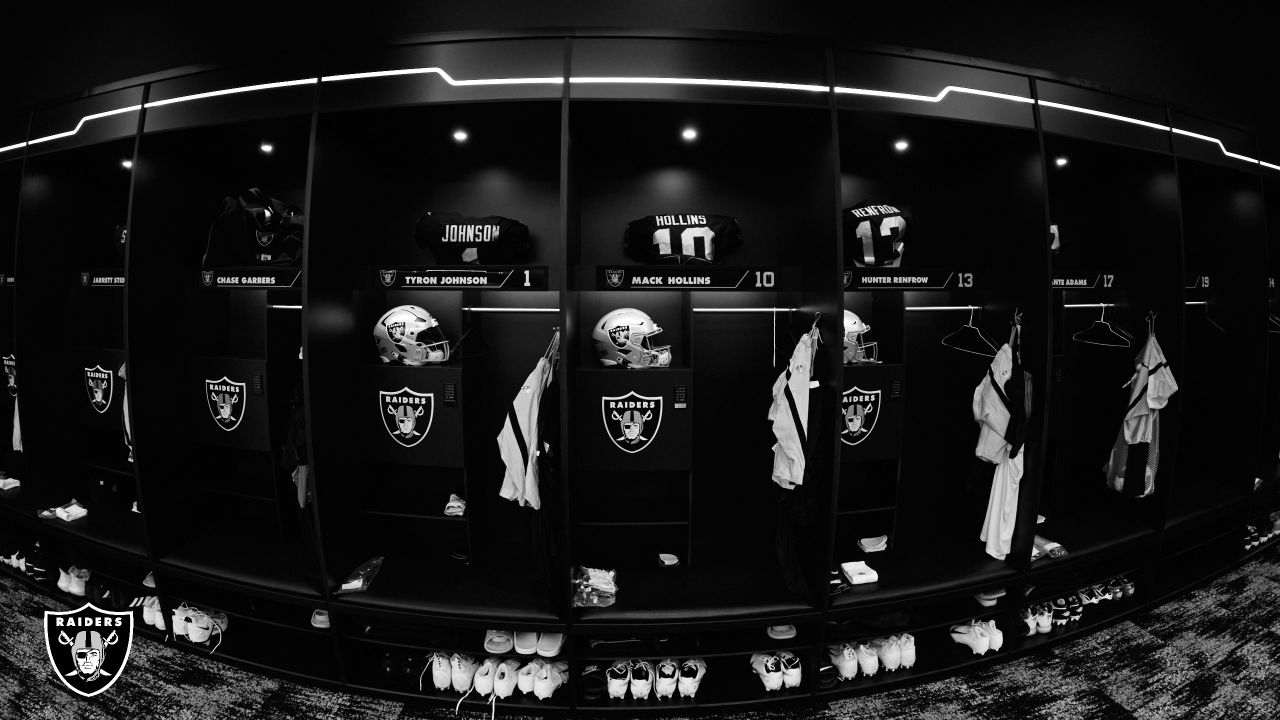 2020 Raiders New Year's resolutions in Las Vegas - Silver And Black Pride