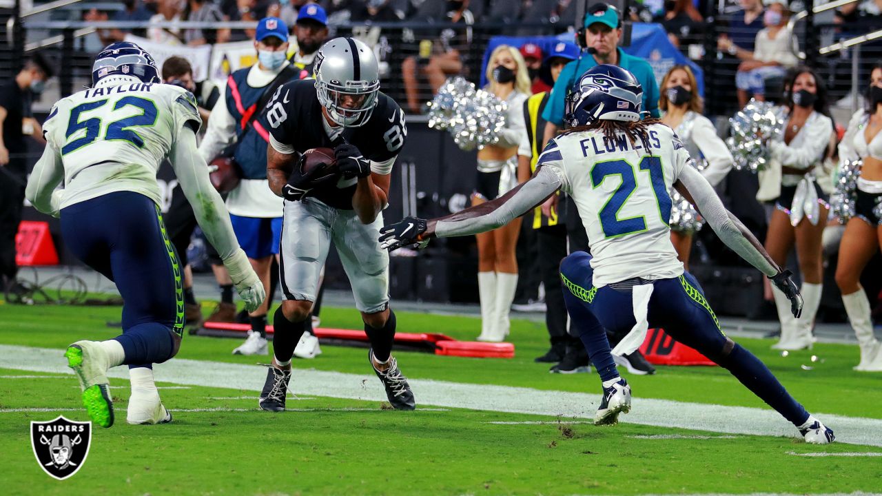 Seahawks-Raiders 2021 NFL preseason: Kickoff time, TV coverage, radio, live  stream, and more - Field Gulls