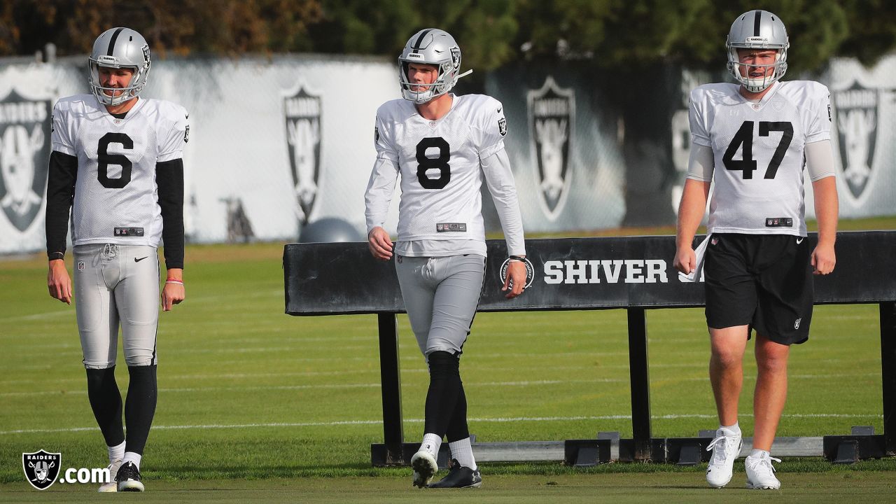 Las Vegas Raiders long snapper Trent Sieg (47) leaves the field