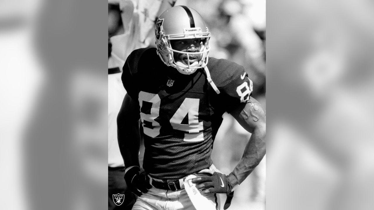 463 Oakland Raiders Jerry Porter Photos & High Res Pictures