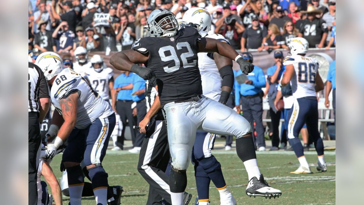 Photo: Oakland Raiderts vs San Diego Chargers - SXP2007123002 