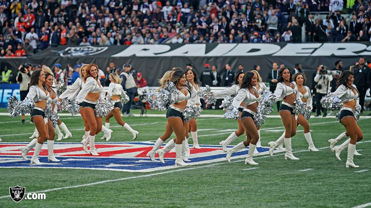 NFL at Tottenham, Raiders 24-21 Bears: Late Oakland win caps memorable NFL  debut at the new Spurs stadium, London Evening Standard