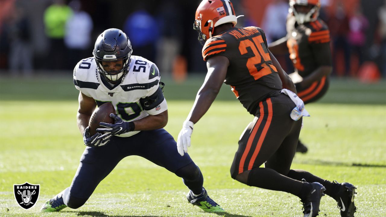 New Las Vegas Raiders LB K.J. Wright says he's been 'angry' all offseason,  tough leaving Seattle Seahawks - ABC7 San Francisco