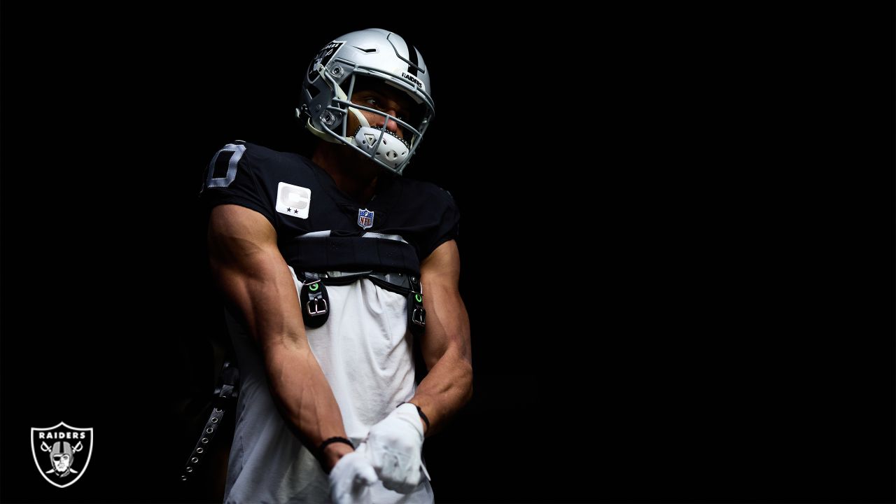 Las Vegas Raiders signing wide receiver Mack Hollins in 2022 NFL free  agency - The Phinsider