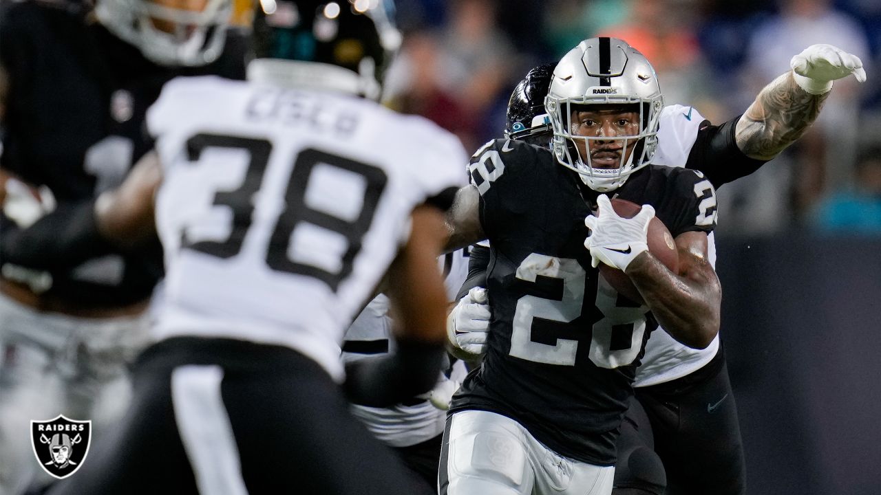 Highlights: Watch the best moments from the Raiders' 27-11 win