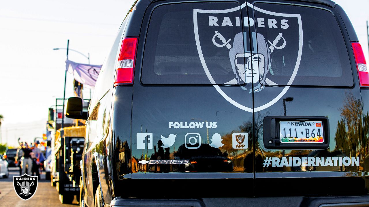 Raiders homegating tips Halloween and holidays - Silver And Black Pride