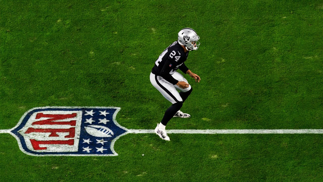 December 6, 2020, Las Vegas Raiders punter A.J. Cole (6) in action during  the NFL game between the Las Vegas Raiders and the New York Jets at MetLife  Stadium in East Rutherford