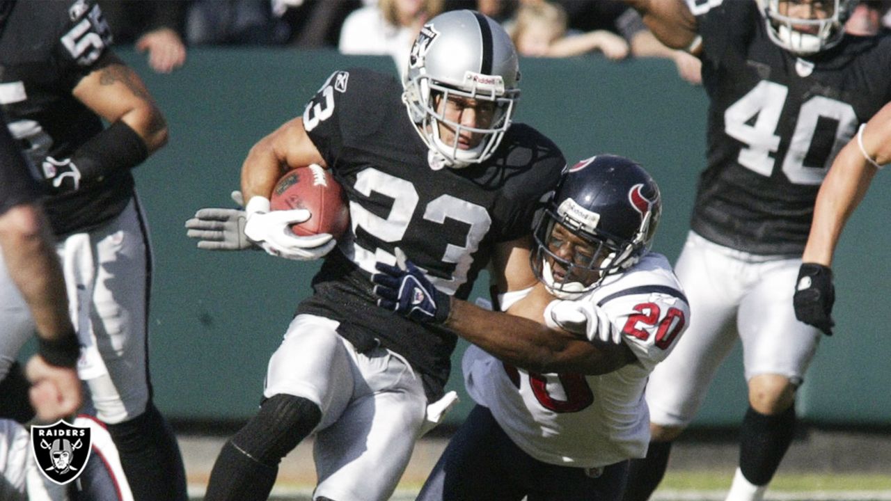 Oakland Raiders Head To Houston For Playoff Matchup Against Texans