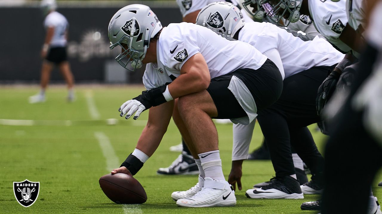 Examining Las Vegas Raiders 2021 starting offensive line - Silver And Black  Pride