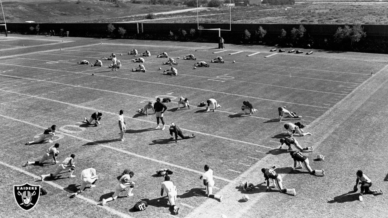 Just grin, baby: Classic Raiders training camp photos, 1960-2015