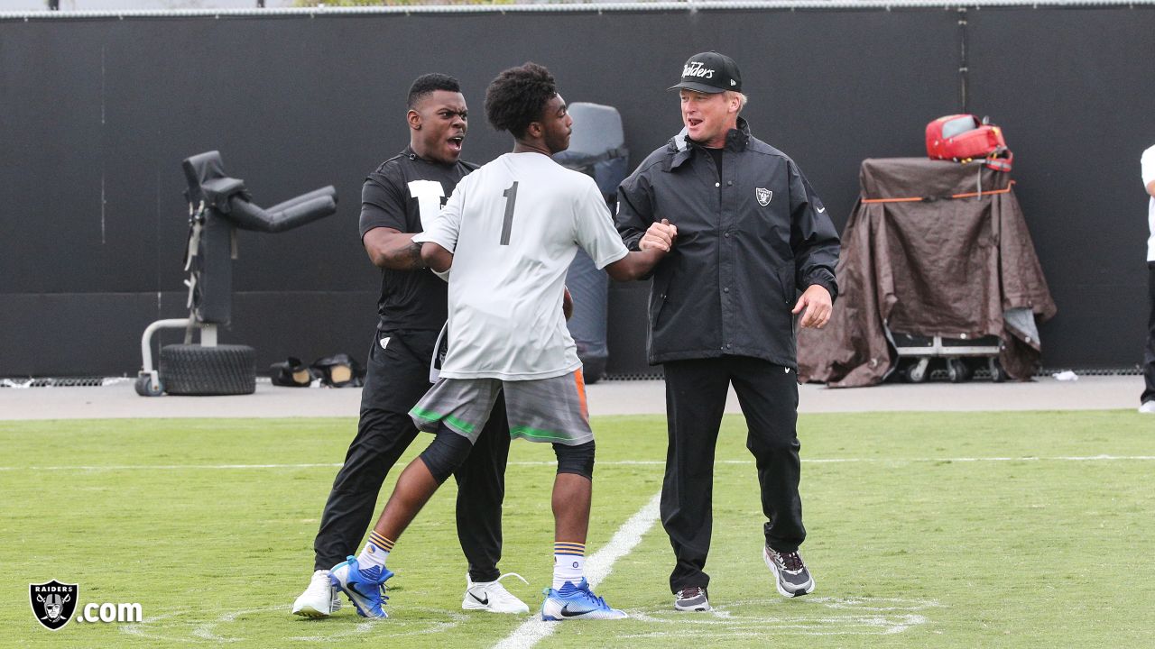 Oakland Raiders host 7-on-7 youth camp at team facility in Alameda