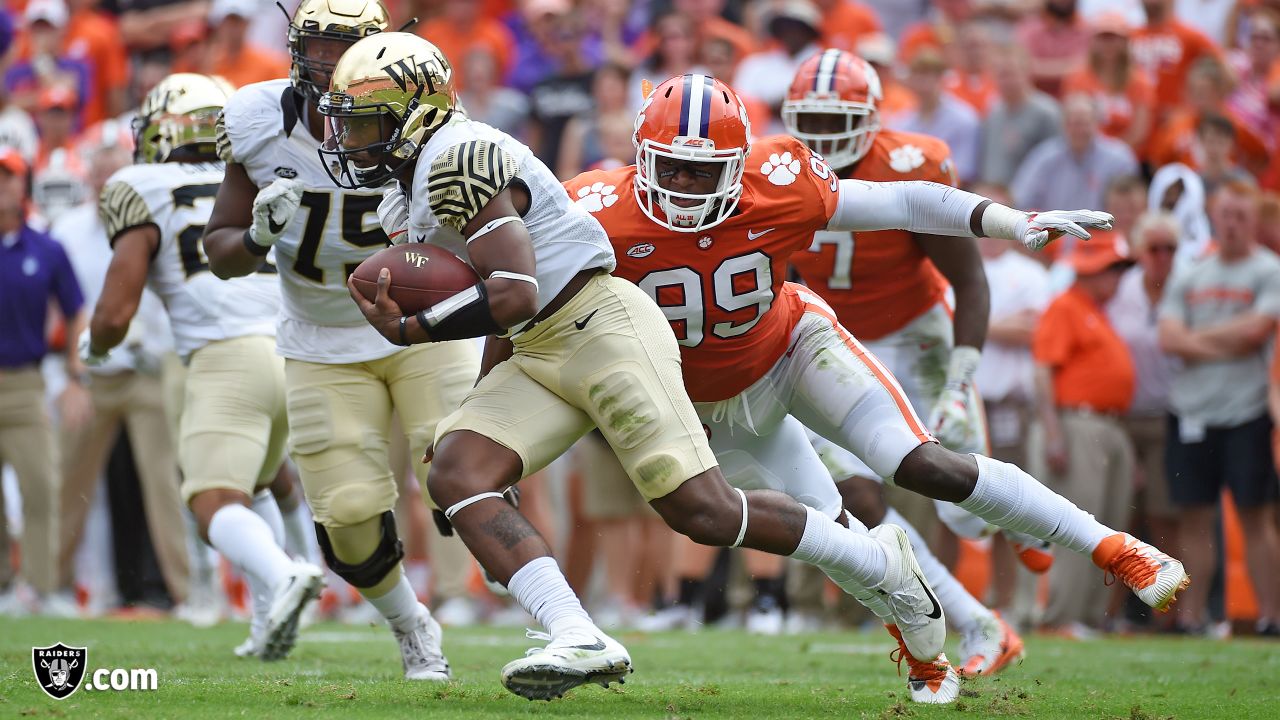 Raiders Select Clelin Ferrell Fourth Overall And Perplex Fans