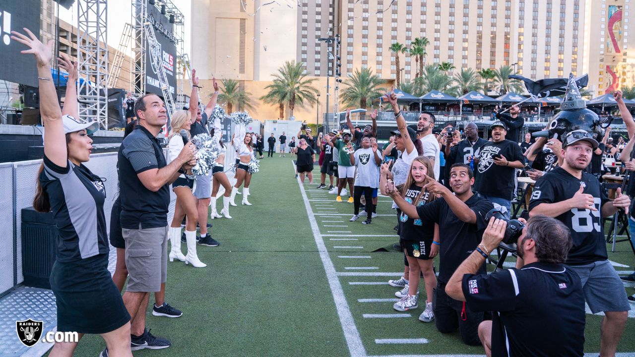 Raiders fans enjoy FOX5 Las Vegas Watch Party vs. Green Bay Packers