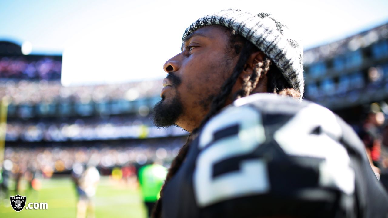 Oakland Raiders RB Marshawn Lynch signs with talent agency WME