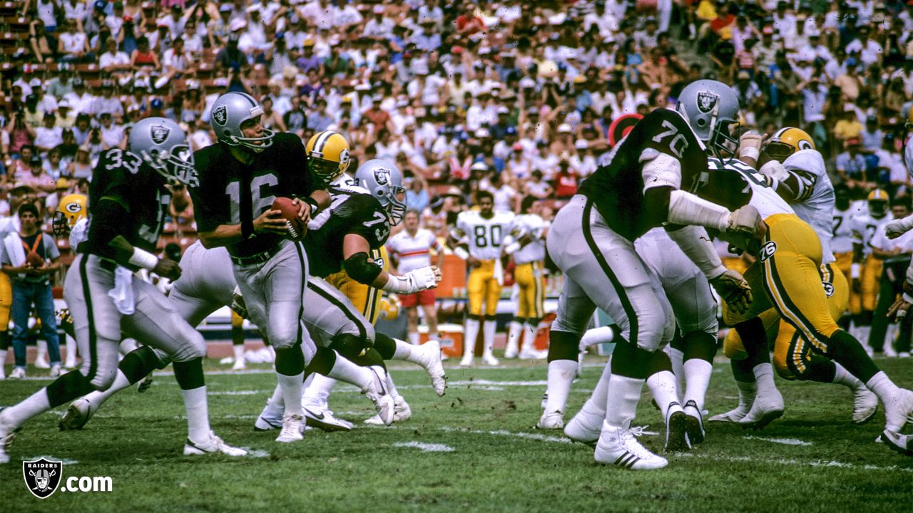 Lot Detail - 1970's Green Bay Packers Oakland Raiders Baltimore