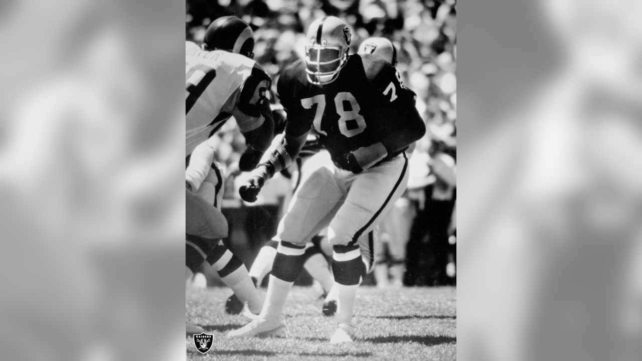 On This Date in Raiders History: Art Shell inducted into the Hall