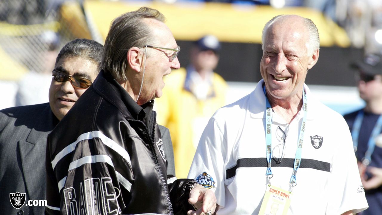 Raider Nation honors owner Al Davis at Coliseum - Deseret News