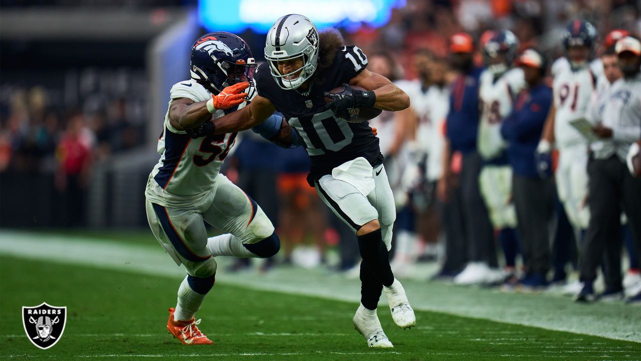 Las Vegas Raiders wide receiver Mack Hollins (10) runs during the