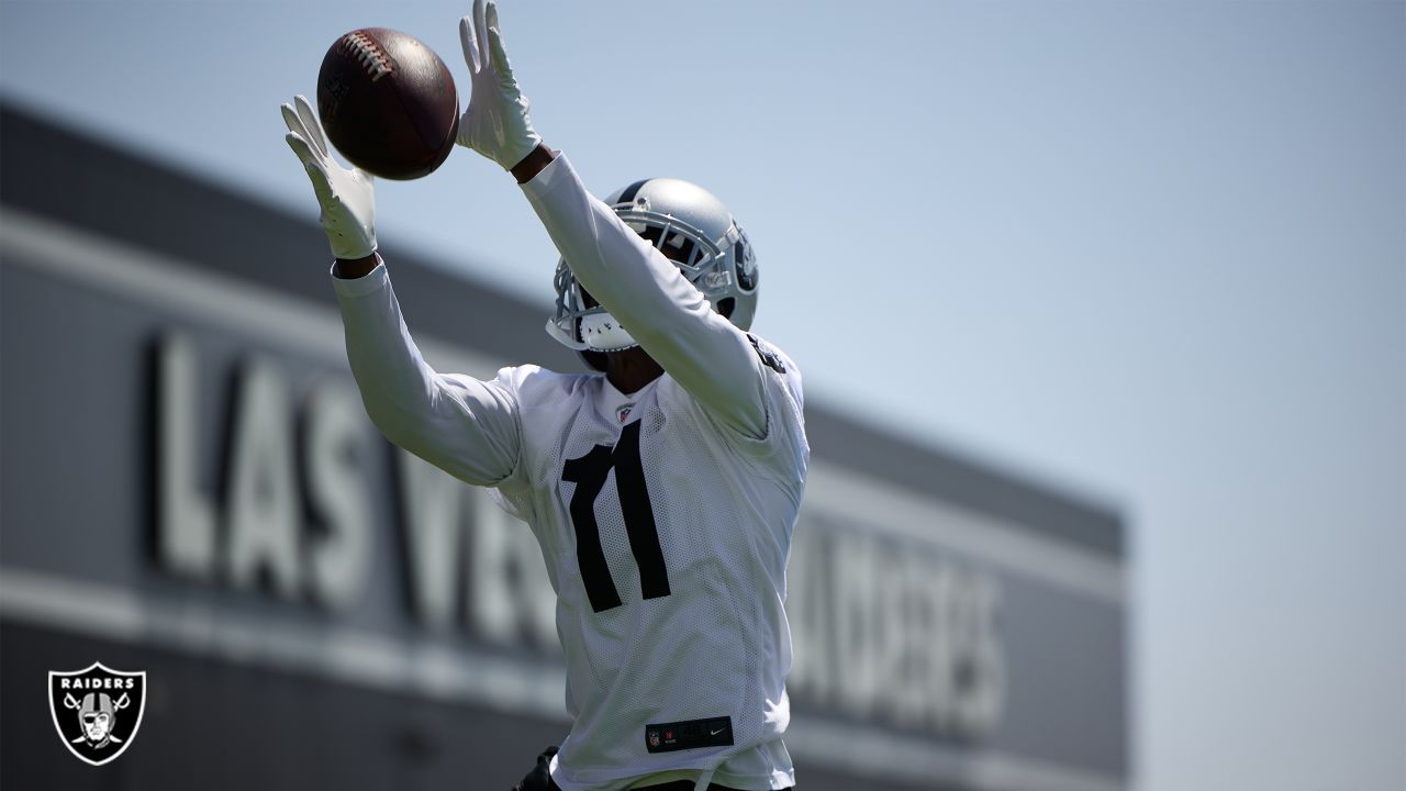 Photos: New Raiders WR Phillip Dorsett