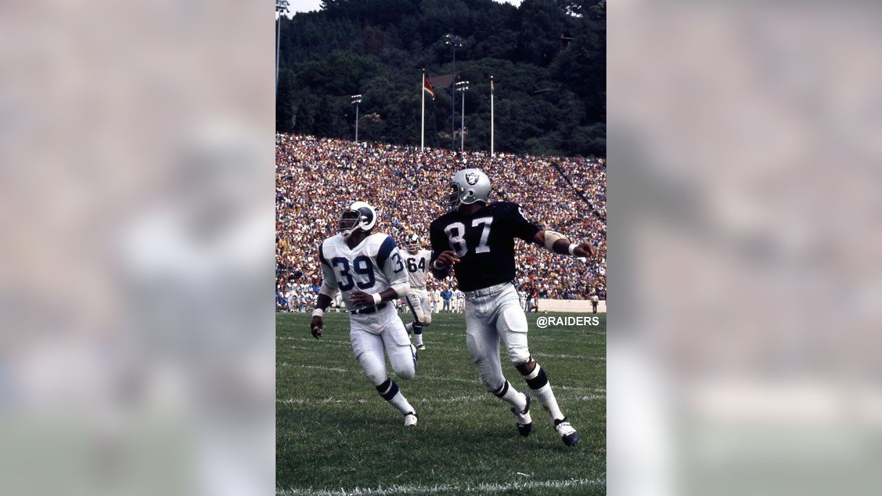 Raiders and Rams ready to renew old Southern California rivalry