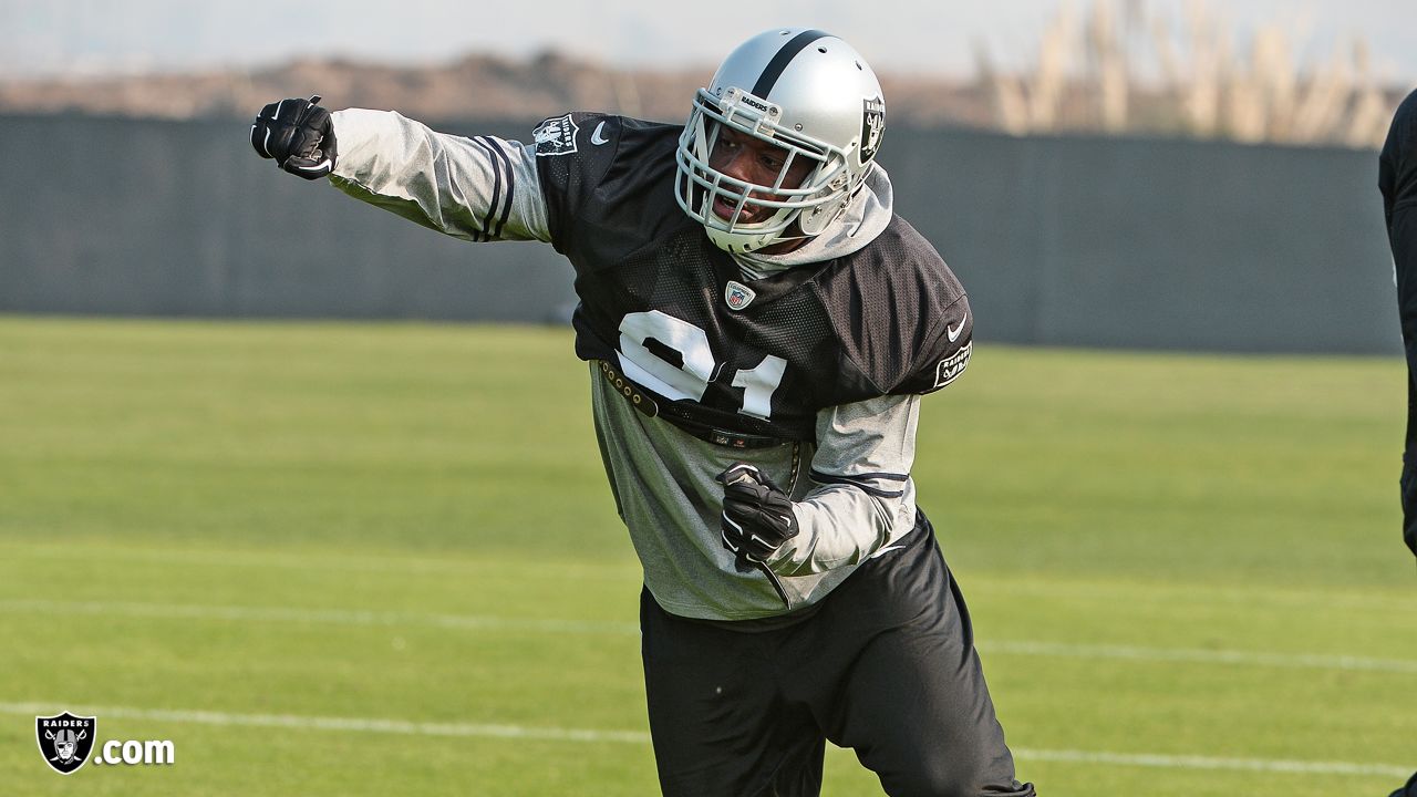 Oakland Raiders: Shilique Calhoun Primed for Big Year